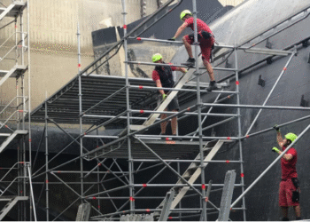 Wie Gerüstbau für mehr Sicherheit auf der Baustelle sorgt